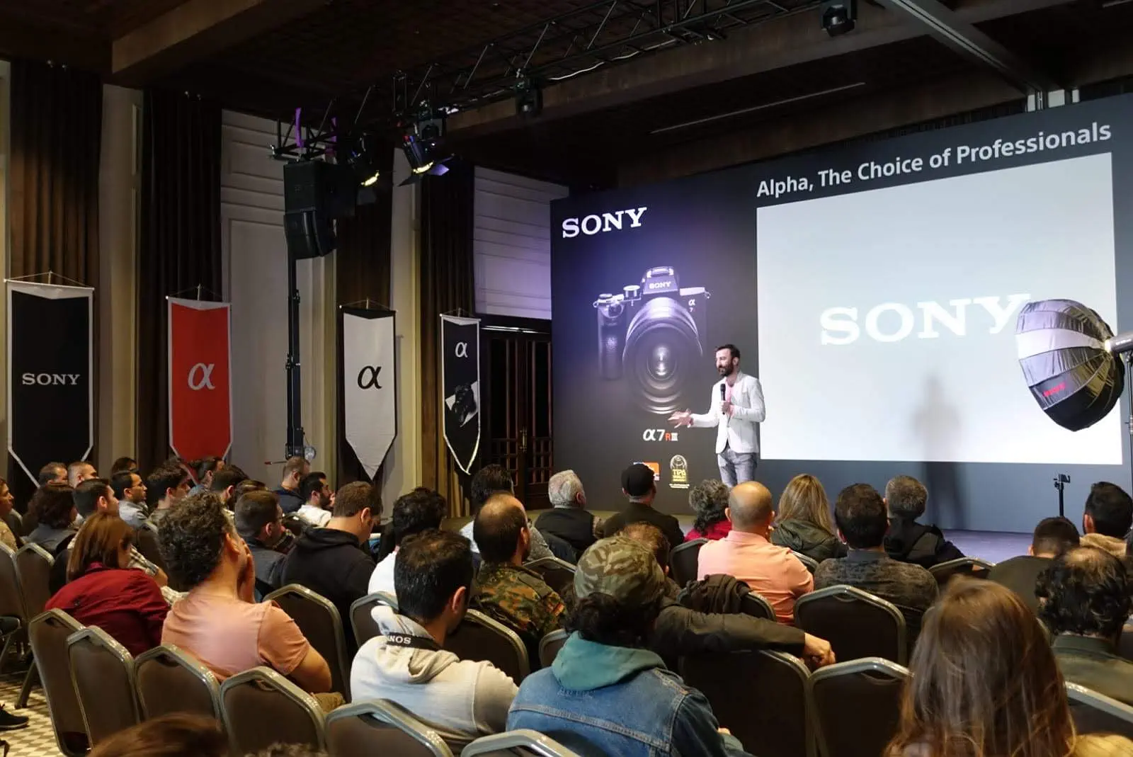 Sony Alpha workshop with professional models, produced set and photographer participants — led by Burak Bulut Yıldırım.