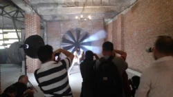 Atelier d'art nu à Berlin